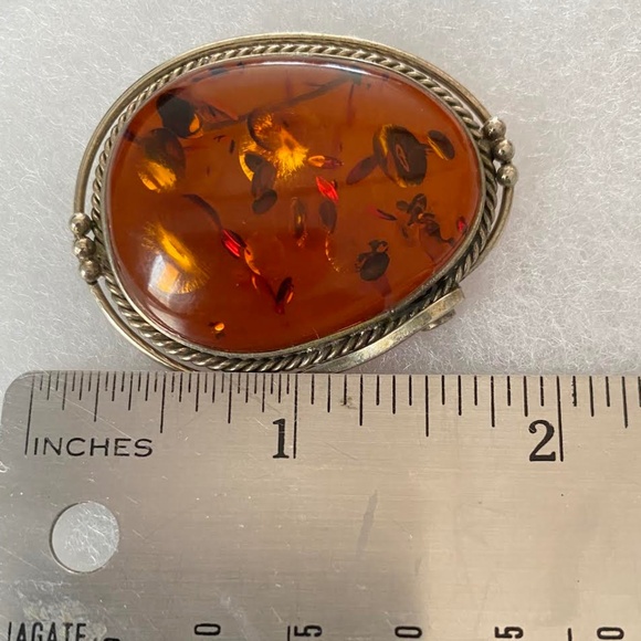 Vintage Russian Amber Brooch - Picture 6 of 6
